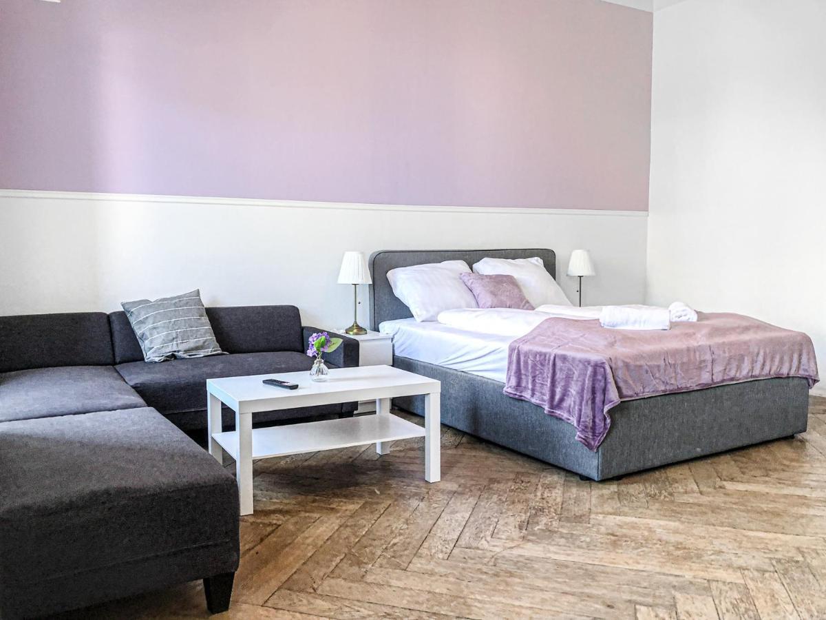 Commodious 2Br Apt. Near Akh-Perfect For Groups Wien Ngoại thất bức ảnh